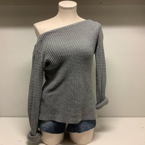 GUESS zip sweater